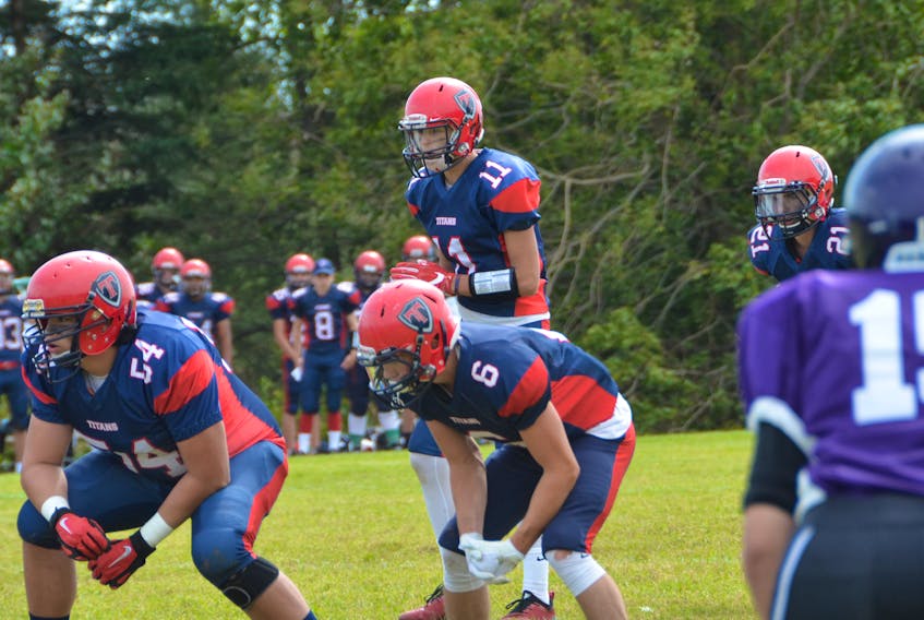 After a somewhat hesitant start, Titan quarterback Jesse Estabrooks settled down and performed well for the remainder of Saturday’s home game against the Moncton Purple Knights. The Titans downed the Knights 27-10 in their 2019 season opener.