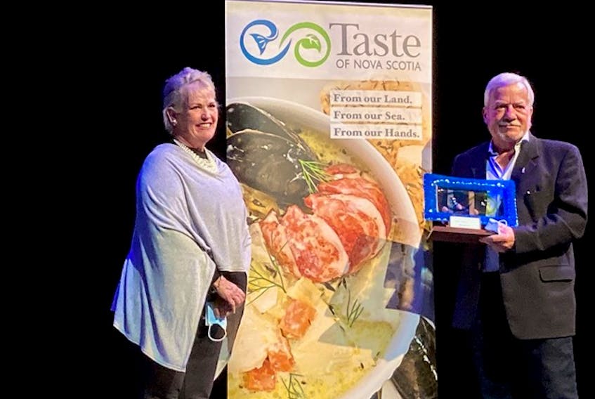 Former Saltscapes Magazine co-owner Linda Gourlay presented Hanspeter Stutz with the Gary MacDonald Culinary Ambassador Award.
Wendy Elliott
