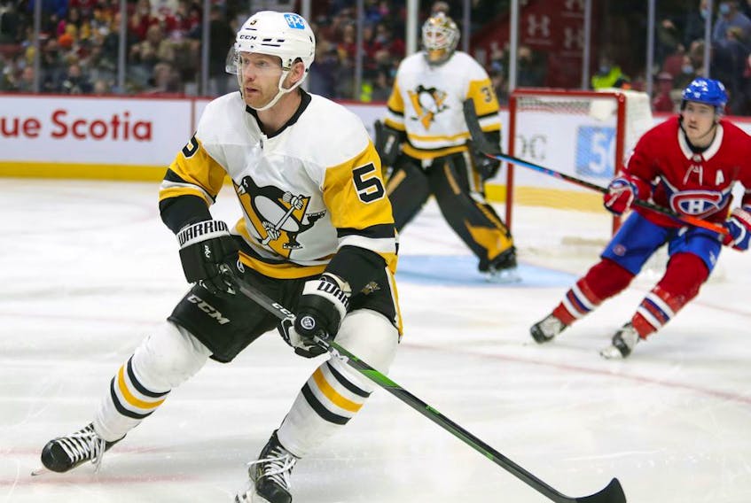  Pointe-Claire native Michael Matheson plays defence for the Pittsburgh Penguins during game against the Canadiens in Montreal on Nov. 18, 2021.