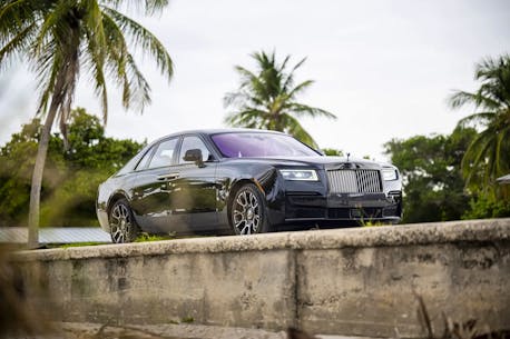 First test: Rolls-Royce Ghost Black Badge 2022 has its monster