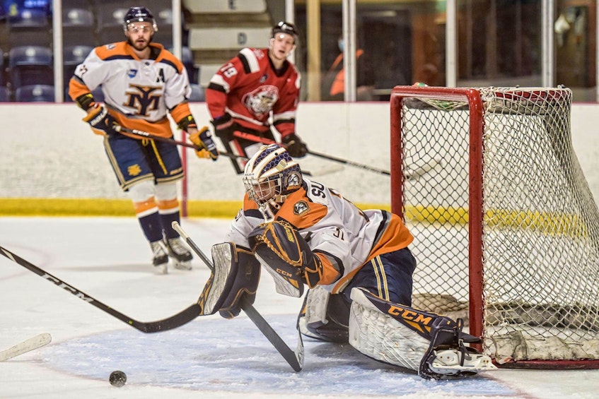 Justin Sumarah in net for the Yarmouth Mariners. KEN CHETWYND PHOTO - Contributed