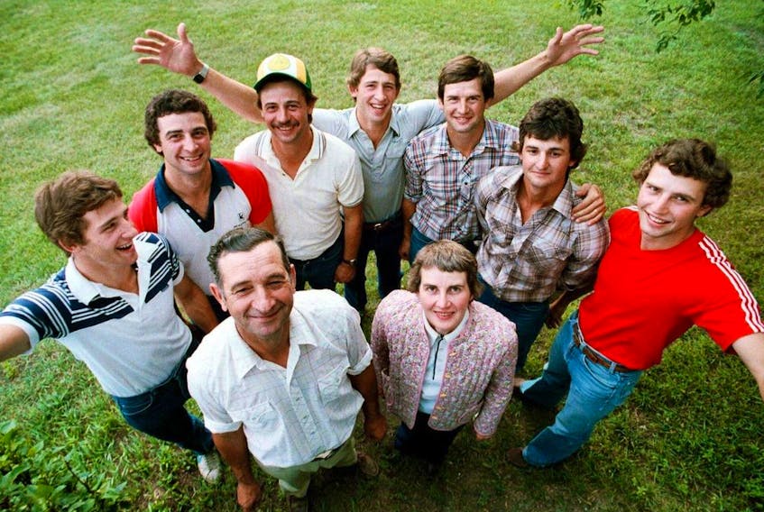  EDMONTON, AB – PHOTO TAKEN IN APRIL 1982 – Sutter family: (back row from left) Ron, Duane, Gary, Rich, Brian, Darryl and Brent. (Front) dad Louis and mom Grace photographed on their farm in Viking, AB. PHOTO BY DEAN BICKNELL/EDMONTON JOURNAL. * Calgary Herald Merlin Archive * DATE PUBLISHED FEBRUARY 16, 2005