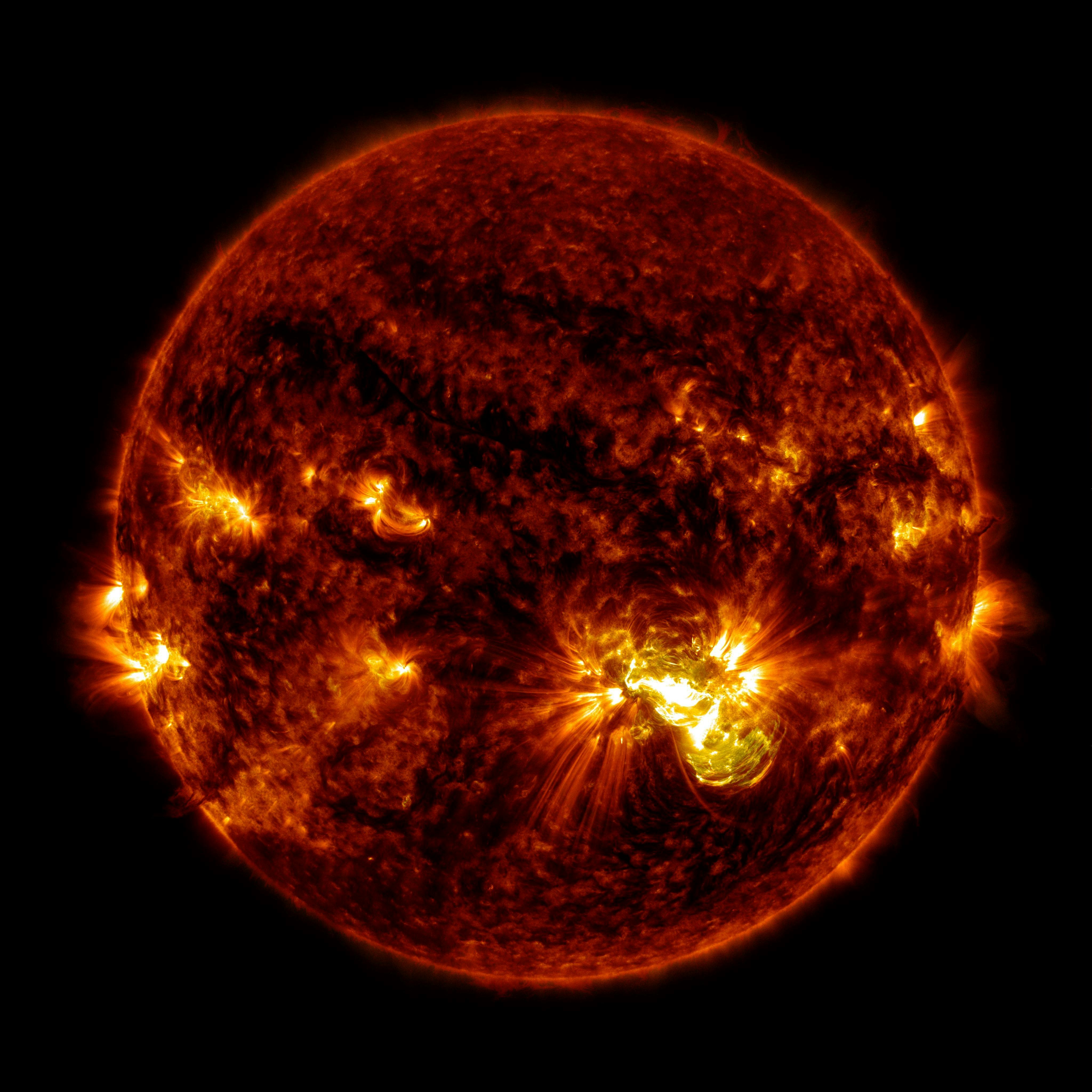 Two Weeks in the Life of a Sunspot - YouTube