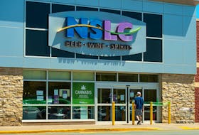A customer enters the Mill Cove NSLC outlet.
Ryan Taplin - The Chronicle Herald