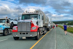 Protesters blocked Highway 104 at Exit 7 near Thomson Station, N.S. for more than five hours Tuesday evening to protest Nova Scotia Premier Iain Rankin’s decision to maintain restrictions at the Nova Scotia-New Brunswick border.