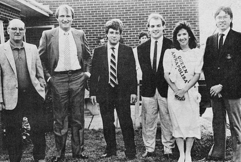 More than 100 people signed up for the Windsor Schooners Celebrity Sports Dinner in 1986. Pictured, from left, are Forbes Kennedy, Dan Maloney, organizer Dan Boyd, Wendall Young, Queen Annapolisa Julianne Doucette, and Al Hackner.