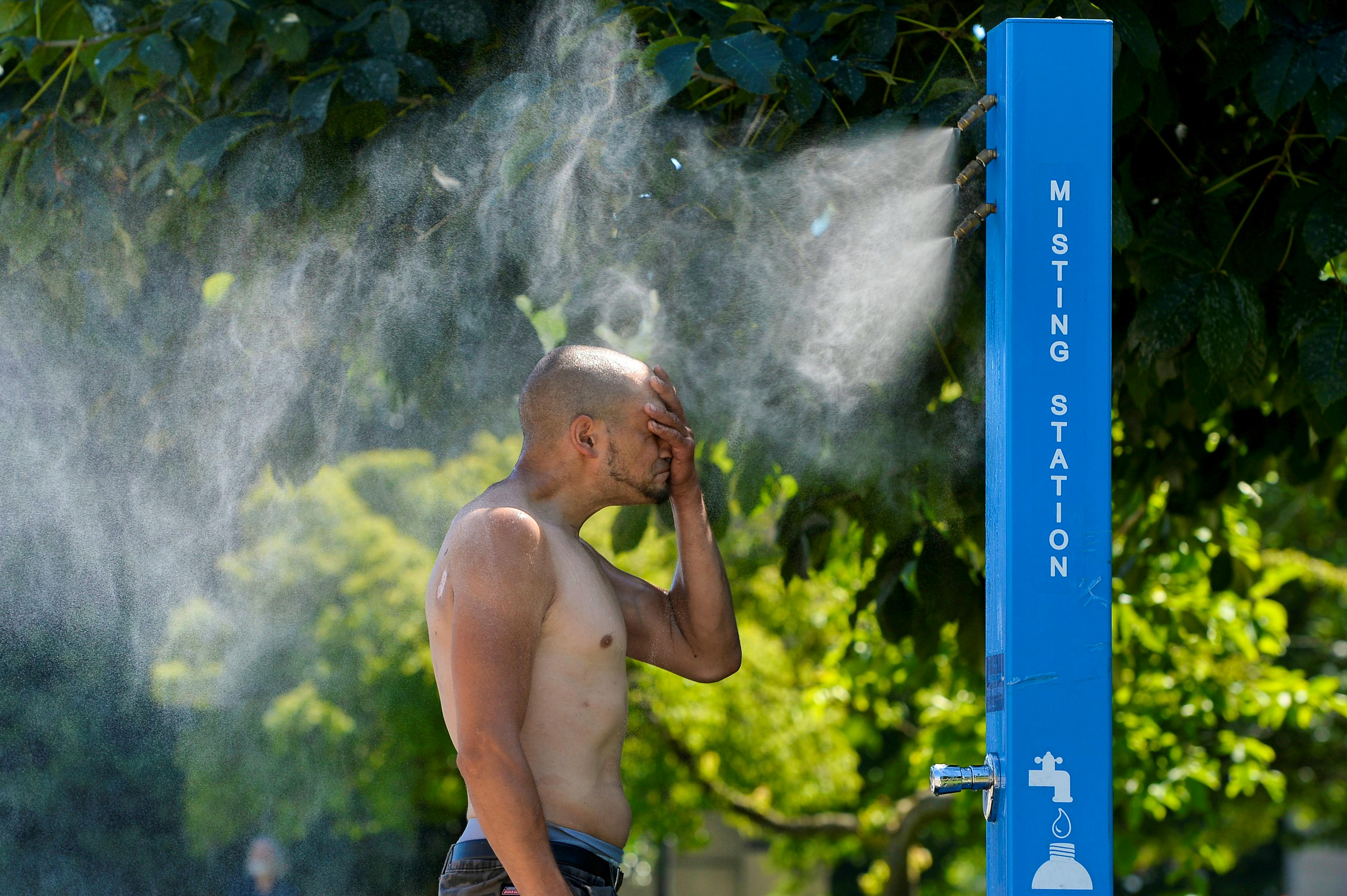 B.C. heat wave shatters Canadian record for highest temperature ever  recorded