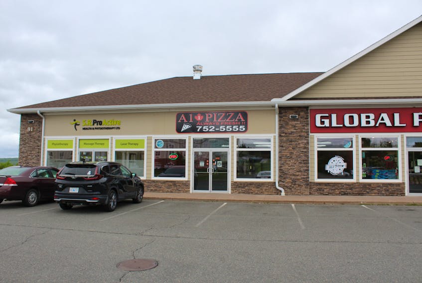 A1 Pizza opens in Stellarton on Lawrence Blvd