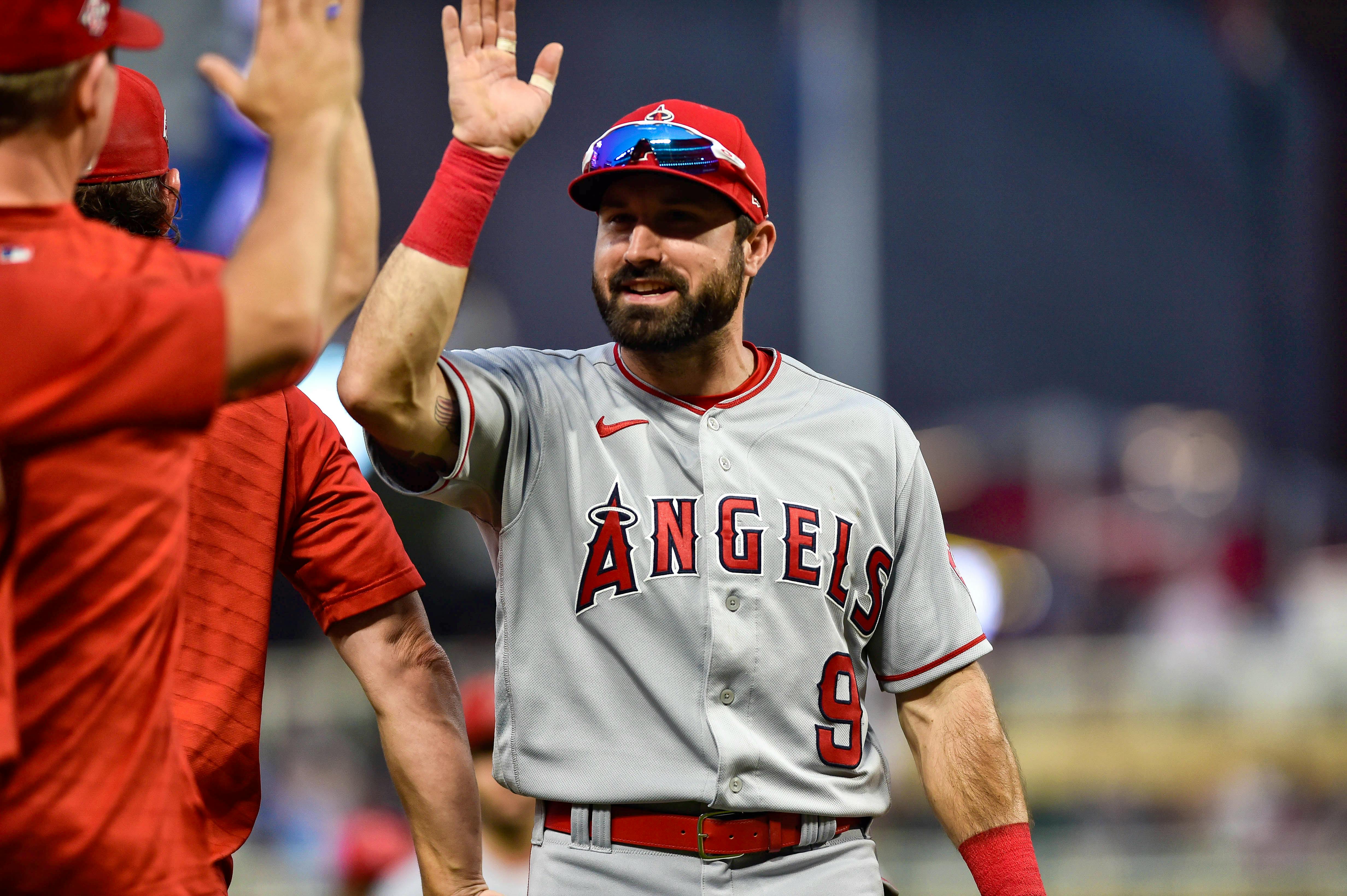 Sandoval loses no-hitter in 9th, Angels beat Twins 2-1