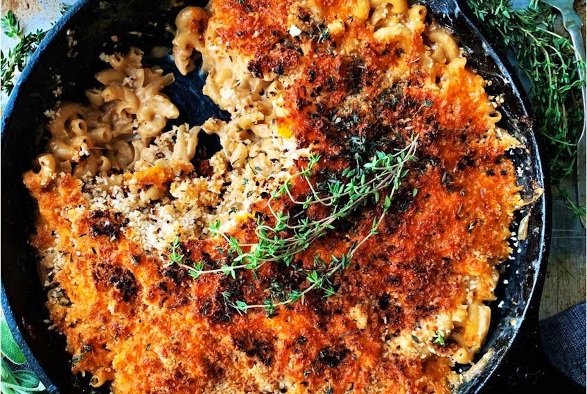  French Onion Macaroni and Cheese