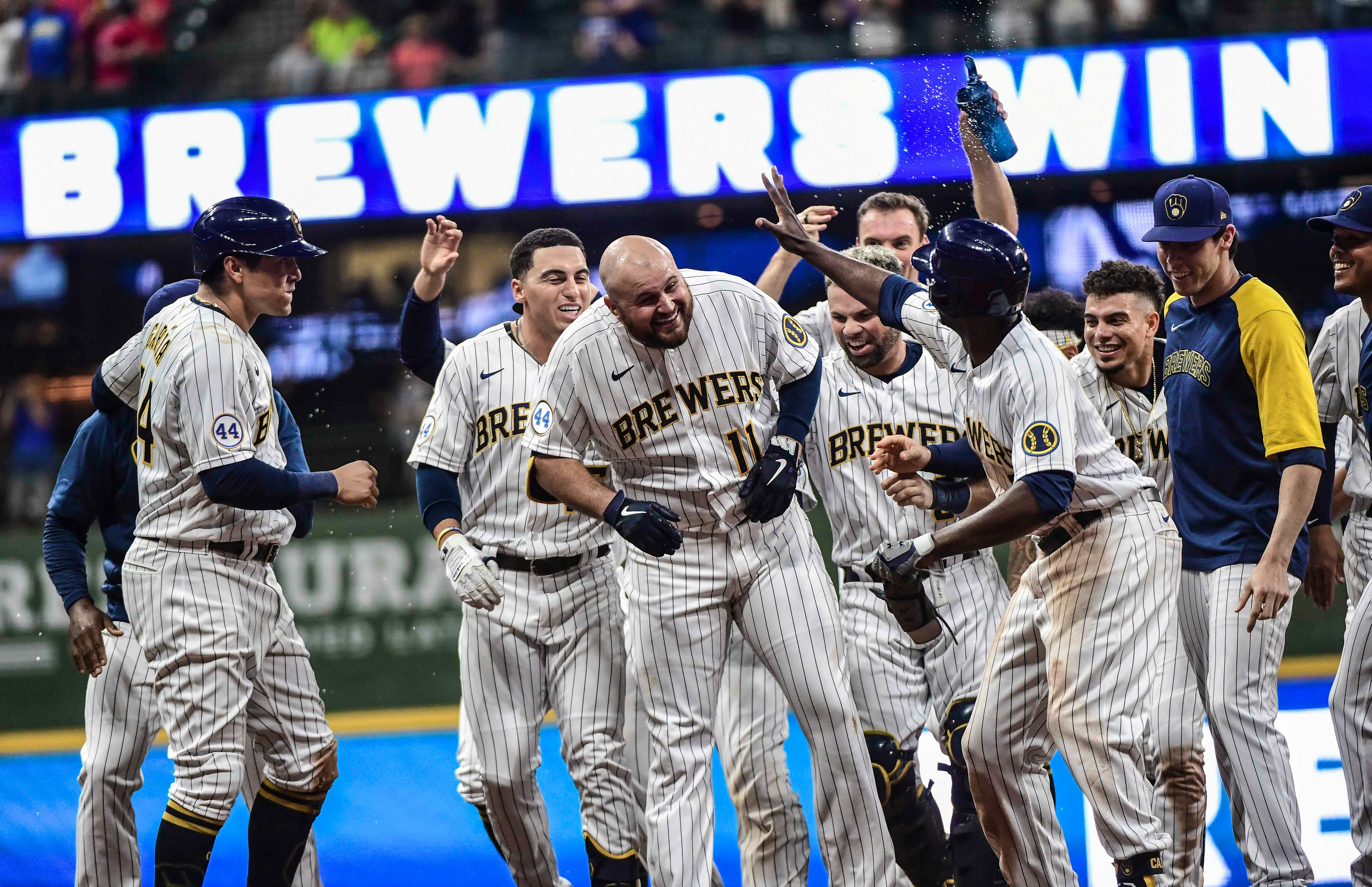 Brewers beat Padres, Rowdy Tellez belts 3-run homer