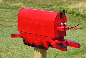Until I moved to Atlantic Canada, I had never noticed mailboxes. Over the years, I have come across some very interesting mail holders. Michele Lawlor snapped a photo of this cleverly disguised crustacean on Route 209 in Point Prim, P.E.I. If you stumble on a unique mailbox, I'd love to see it.  Snap a photo and send it to: weathermail@weatherbyday.ca   

I'll share the photos with everyone next Monday.