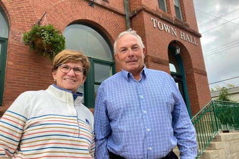 Town of Antigonish Mayor Laurie Boucher and Antigonish County Warden Owen McCarron jointly announced plans to study amalgamation of their municipalities.