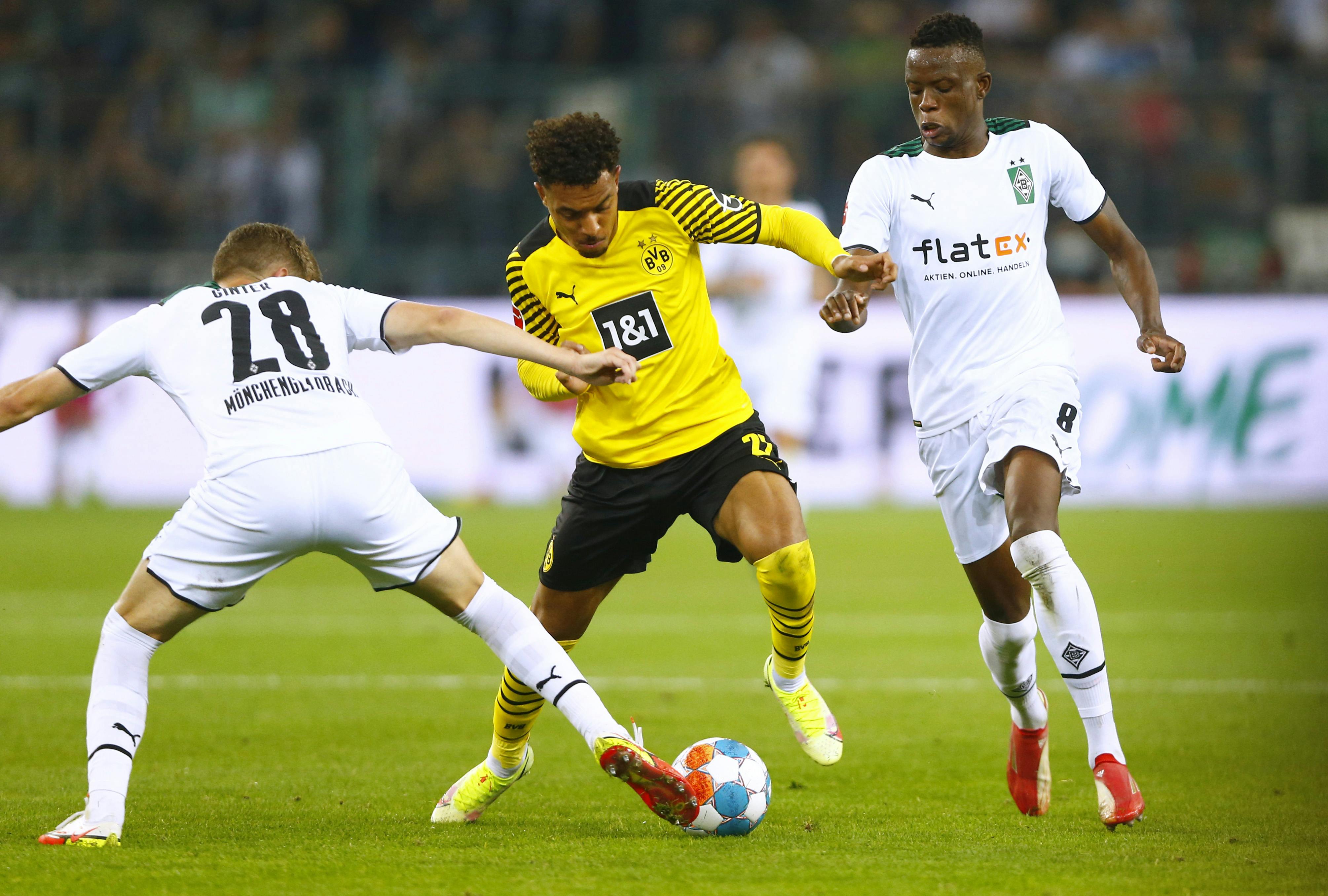 Soccer-Without Haaland, 10-man Dortmund slump to 1-0 loss at Gladbach SaltWire