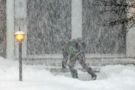 Men over 50 at the greatest risk of a snow shovelling-induced heart attacks