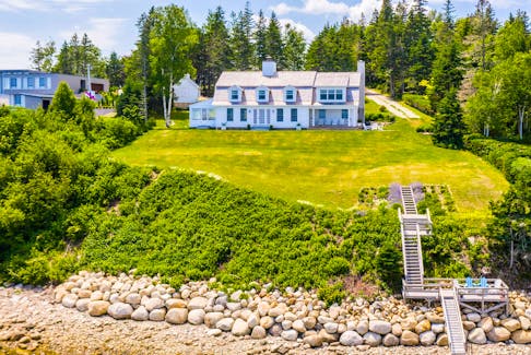 Figures from real estate firm Engel & Völkers show Halifax witnessed a 155 per cent increase year-over-year in homes sold priced over $1-million in 2021, with strong demand also continuing for premium properties on the Eastern Shore and South Shore.
Engel & Völkers