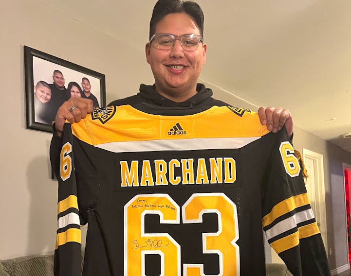 Brad Marchand Boston Bruins signed 2022 Military Jersey