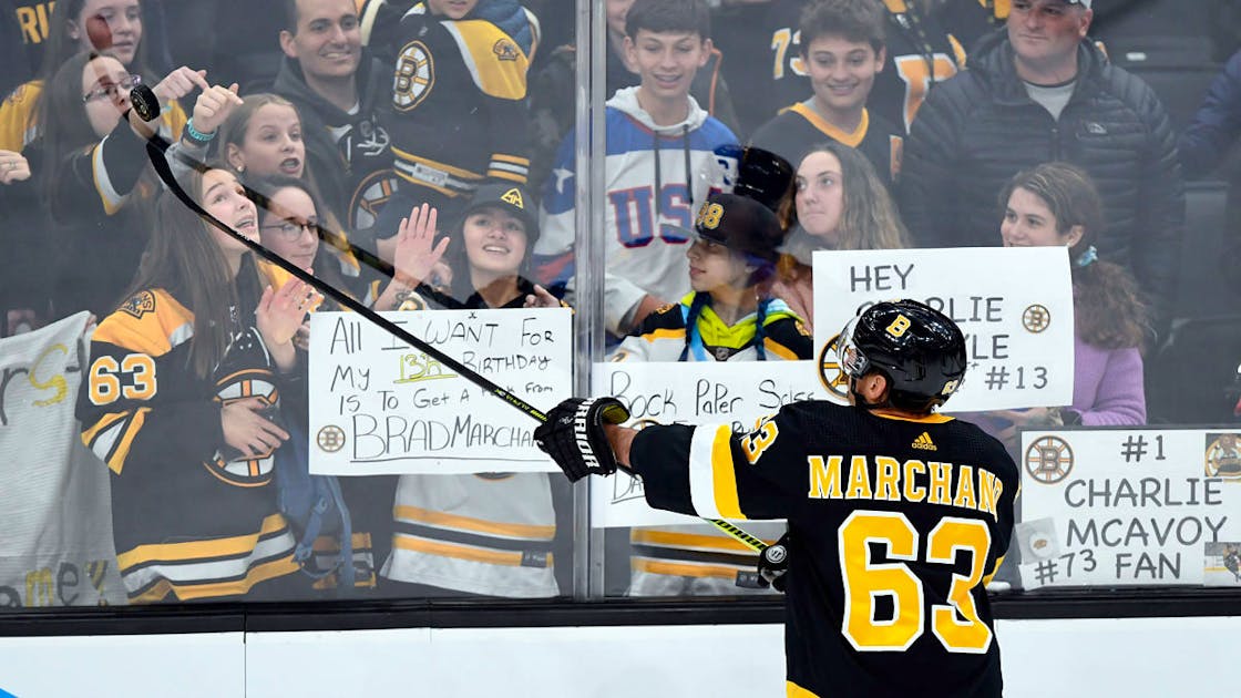Brad Marchand Drinks Things And Makes Friends At Foxwoods