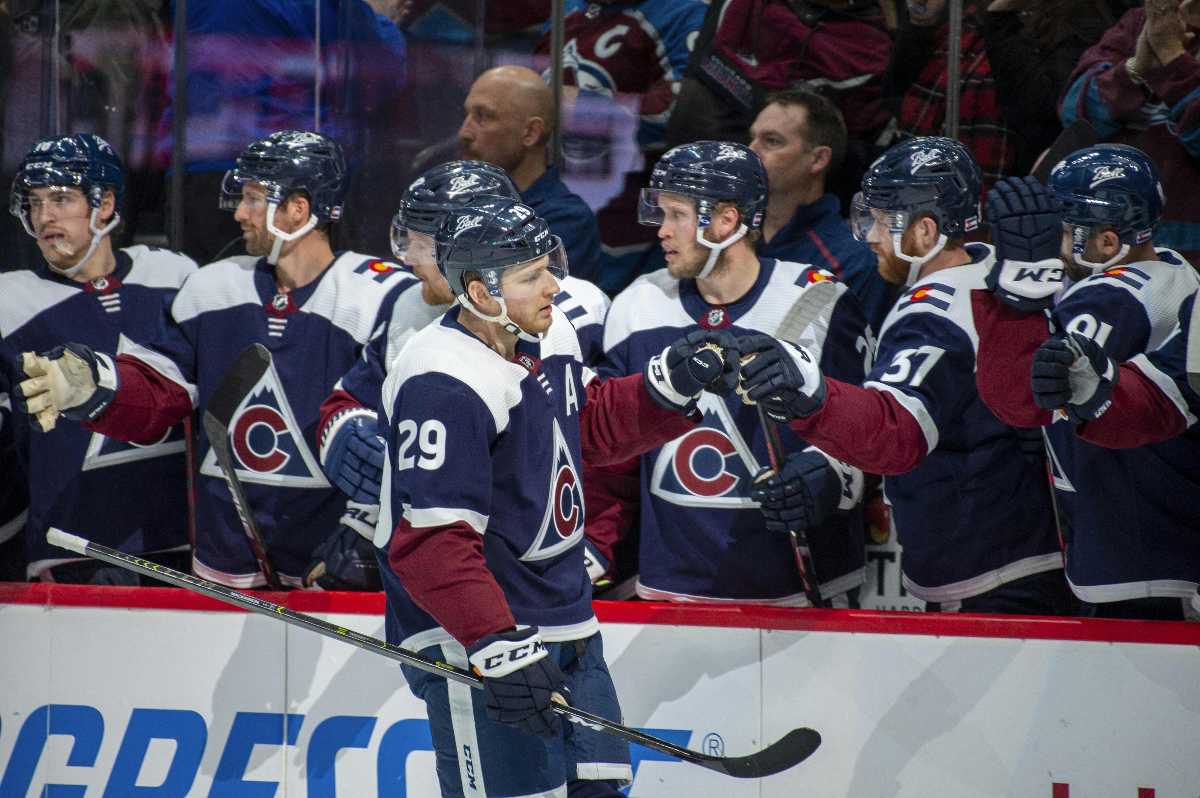 avalanche game last night