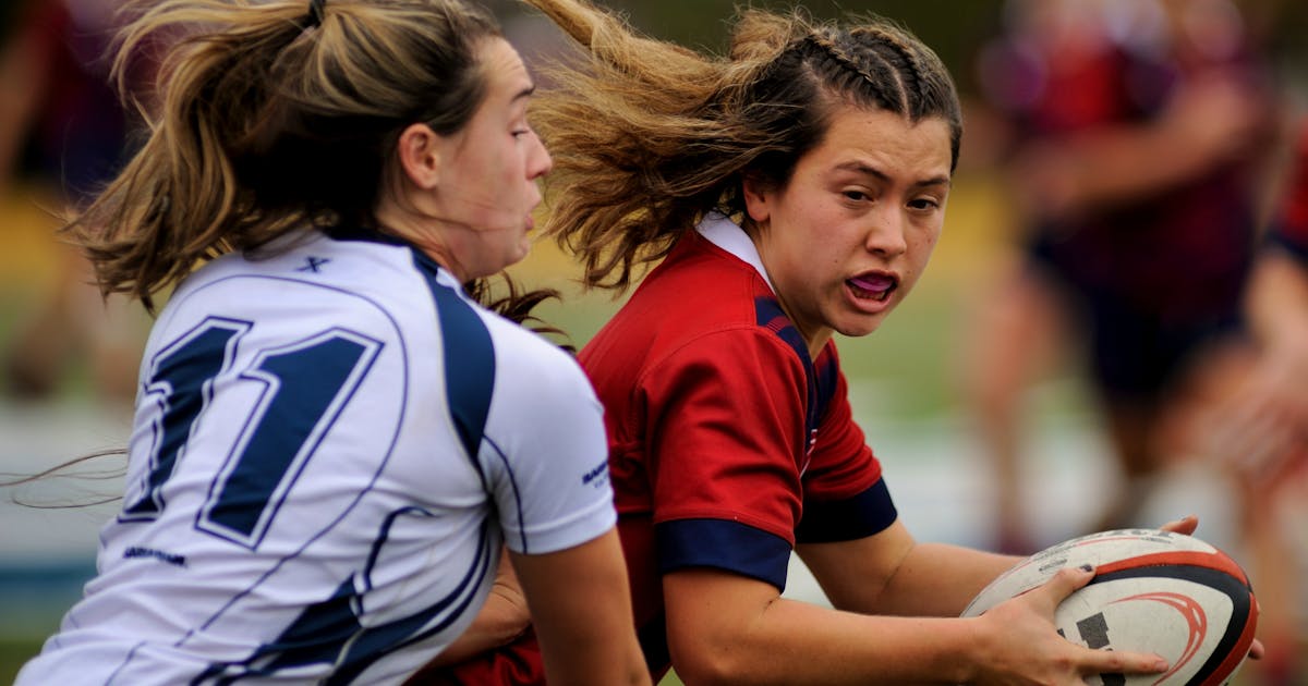 Acadia clinches first place in AUS women's rugby with win at St. F.X.