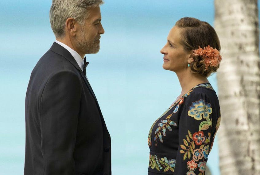 They make such a cute bickering couple: George Clooney and Julia Roberts in Ticket to Paradise.