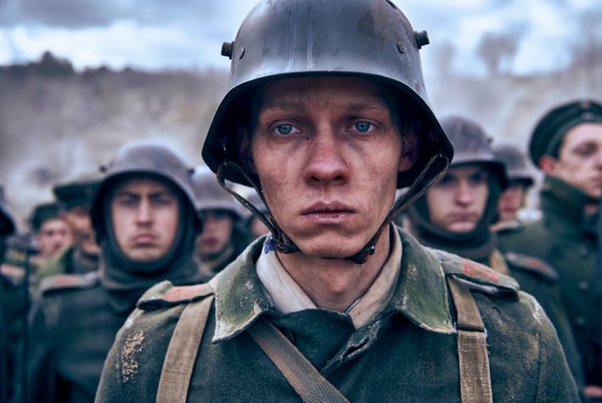 Felix Kammerer plays Paul, a young German soldier who faces the cold, harsh reality of war in Netflix’s All Quiet on the Western Front.

NETFLIX