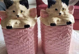 Jan Blare from Clayton Park, NS bought this set of McCoy cookie jars because the cat on it resembled her own pet. Contributed photo