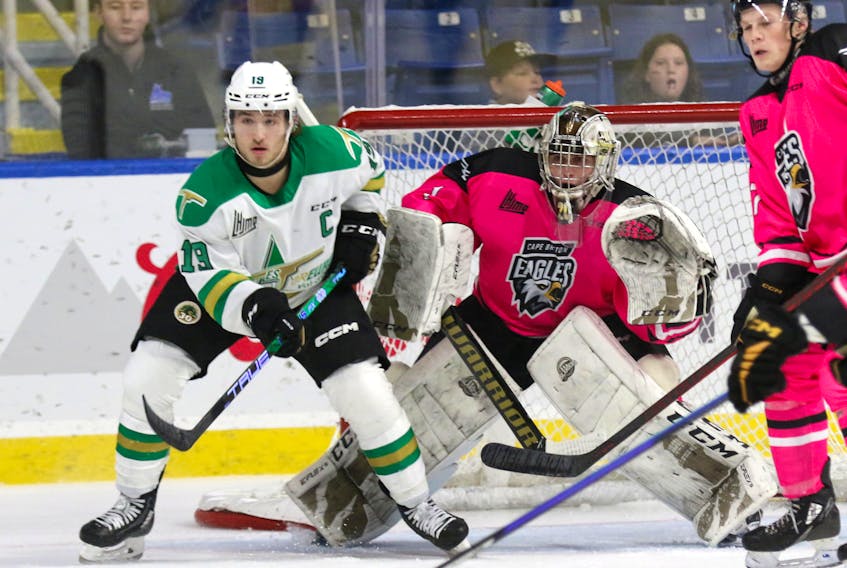Star centreman Justin Robidas of the Val-d'Or Foreurs, left, is a top talent in the league and reportedly is headed to the Quebec Remparts at the trade deadline. CONTRIBUTED/MIKE SULLIVAN