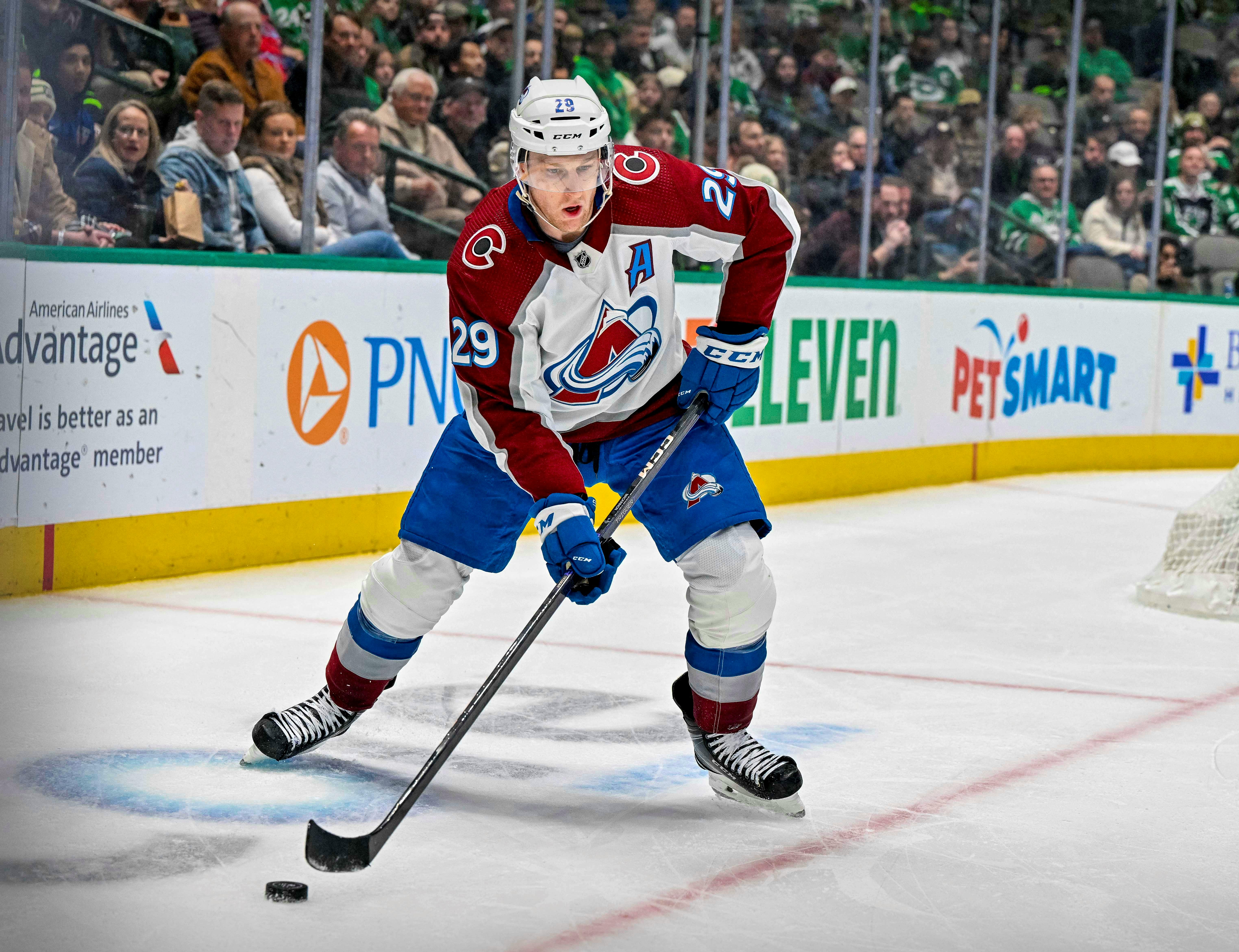 Nathan MacKinnon injury update: Avalanche All-Star leaves game