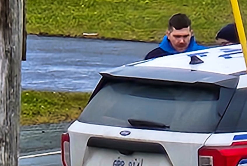 A firearm call in Conception Bay South Tuesday resulted in one male being taken into custody. That man, identified as Justin Jennings, is well-known to police and the courts and had been scheduled to go to trial on Monday on more than a dozen gun-related offences in connection with an incident in Conception Bay South last spring. Most of those charges were dropped Monday. On Tuesday, police responded to the area of Pettens Road and surrounded a home at number 10. Two men, one of them Jennings, exited the home at one point and Jennings was handcuffed and taken away by police. The response to the call involved patrol officers, traffic services, a K-9 team and the tactics and rescue unit. No more details are available as to what transpired to require the police response. The Conception Bay South highway in the area, as well as Pettens Road, were closed to traffic for several hours during the response. Police said on Twitter that there was no danger to the public but asked residents to stay inside until the situation could be resolved.

Keith Gosse/The Telegram