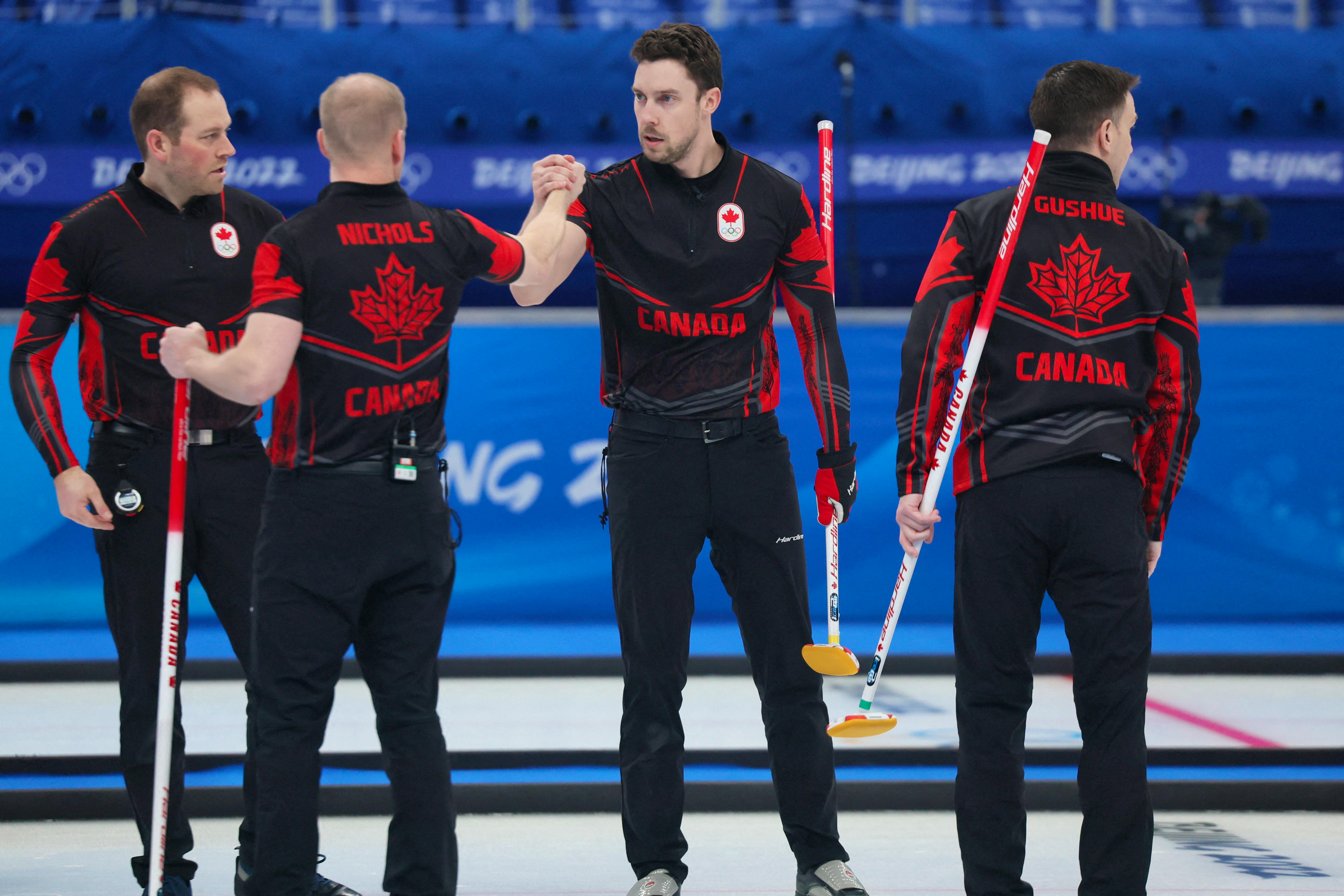 Brad Gushue's Team Canada qualifies for playoffs in Olympic men's