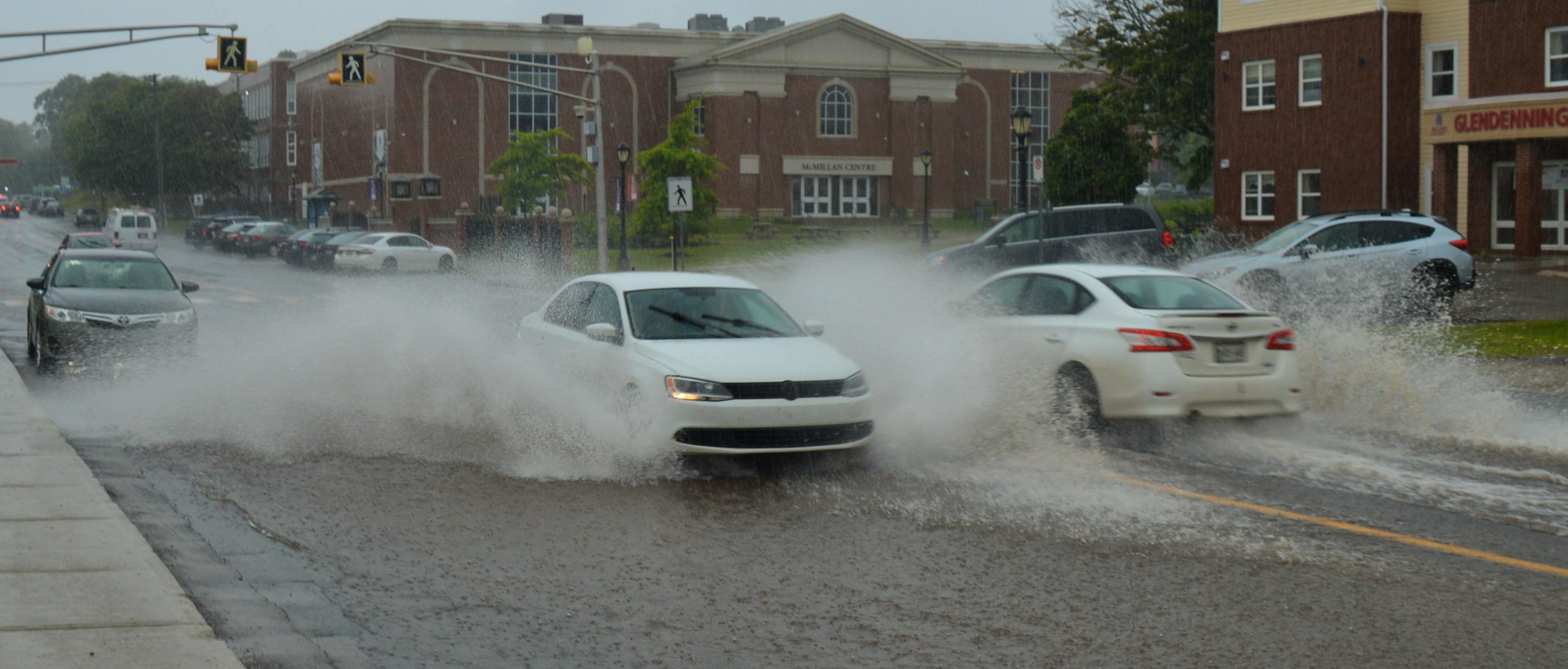 Mid-February storm in P.E.I. brings rain, wind and record temperatures