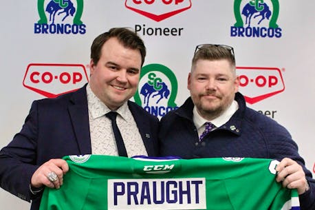 Devan Praught promoted to a full-time head coach in the WHL