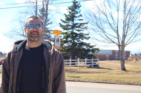 Summerside father wants crossing guard by P.E.I. elementary school reinstated