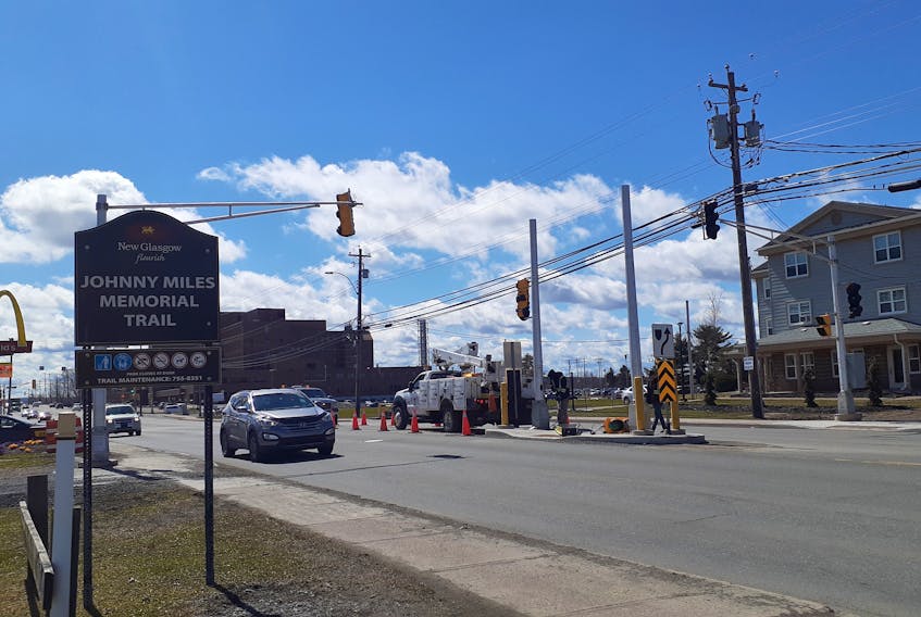 The Town of New Glasgow is making it easier to cross East River Road, connecting the Johnny Miles Trail and Pioneer Trail.