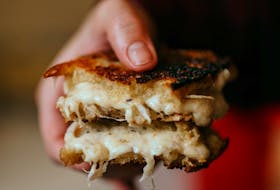 Grilled cheese is one of those comfort foods that can bring anyone out of the doldrums of daily dining. It’s the simplest of comfort foods, but also one that invariably allows us to fall back on culinary bad habits.