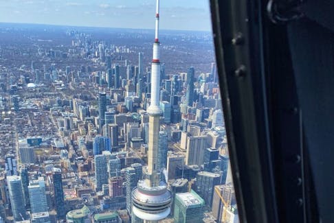 Nothing says "love is in the air" more than floating above the 6ix in a helicopter as a couple on "The Romantic Jewel" tour from Toronto HeliTours.