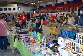 Hundreds of people flocked to the Cape Breton County Recreation Centre on Sunday to hunt down great deals from up to 185 vendors as the Bargain Hunters Flea Market kicked off its season on Sunday in Coxheath. The weekly flea market has been in operation for more than 40 years but had to be temporarily halted due to the COVID-19 pandemic. IAN NATHANSON/CAPE BRETON POST