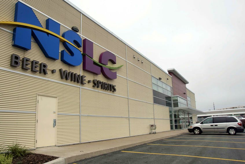 SALES INCREASE FOR NSLC WITH NEW STORE- The new NSLC store in Bayers lake to illustrate business story on increased sales with new store.
 TED PRITCHARD/ Staff