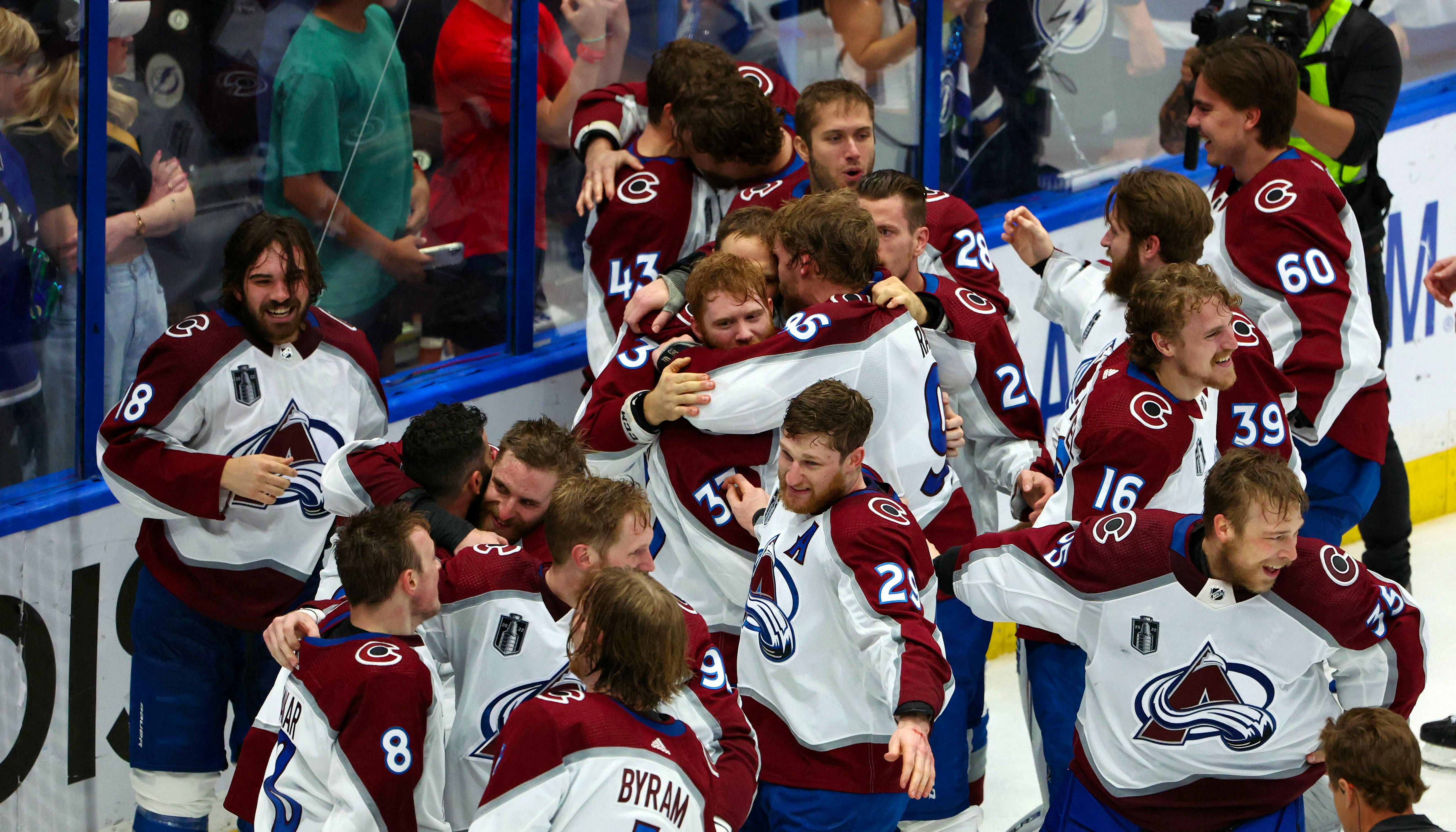 NHL fans react to Avs reaching Stanley Cup Final with crazy Game 4 win