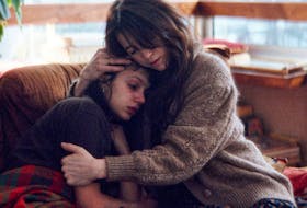 Charlotte Gainsbourg and Noée Abita in The Passengers of the Night.