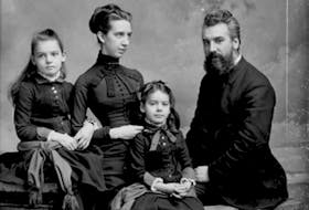 The Bell Family in 1885,. From left, Elsie, Mabel, Daisy, Alexander. - Bell Collection