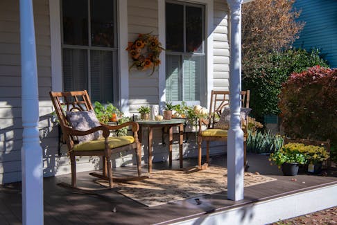 A porch in Fredericksburg, Va. - Robin Jonathan Deutsch on Unsplash