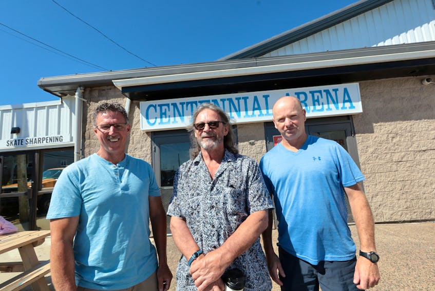 July 27, 2022--Photo of Shaun Brownell, centre, who was saved by his hockey-playing buddies Mike Blackburn, left, and Ken Saxton after he suffered a cardiac event while playing at the Centennial Arena.
ERIC WYNNE/Chronicle Herald