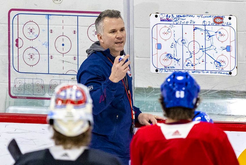 "We are very lucky to have someone of Stéphane's caliber join our coaching staff," Canadiens head coach Martin St. Louis said about new assistant coach Stéphane Robidas. "His recent experience as an NHL player, and his outstanding hockey background, will be excellent assets for the development of our players.”