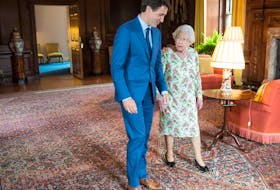  Queen Elizabeth II with Justin Trudeau in Edinburgh in 2017.