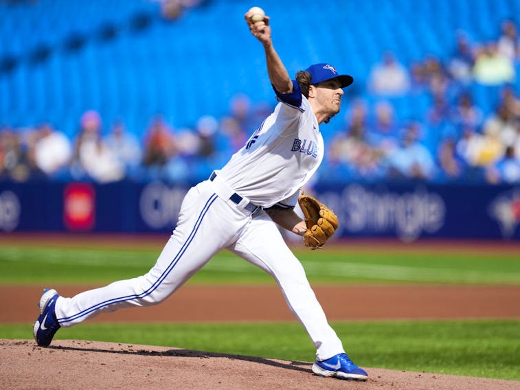 Toronto Blue Jays' Kevin Gausman's Daughter, 4, Throws First Pitch to Dad