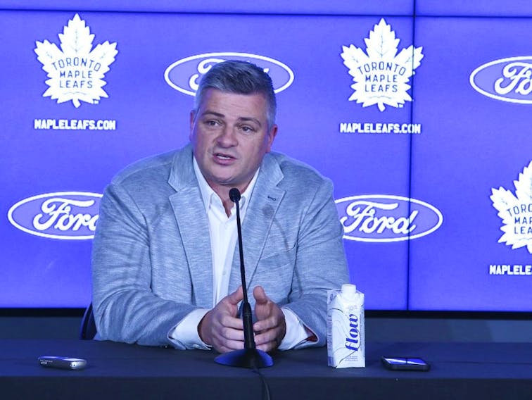 Keefe: Leafs' best players 'really careless' to start in loss to Blackhawks