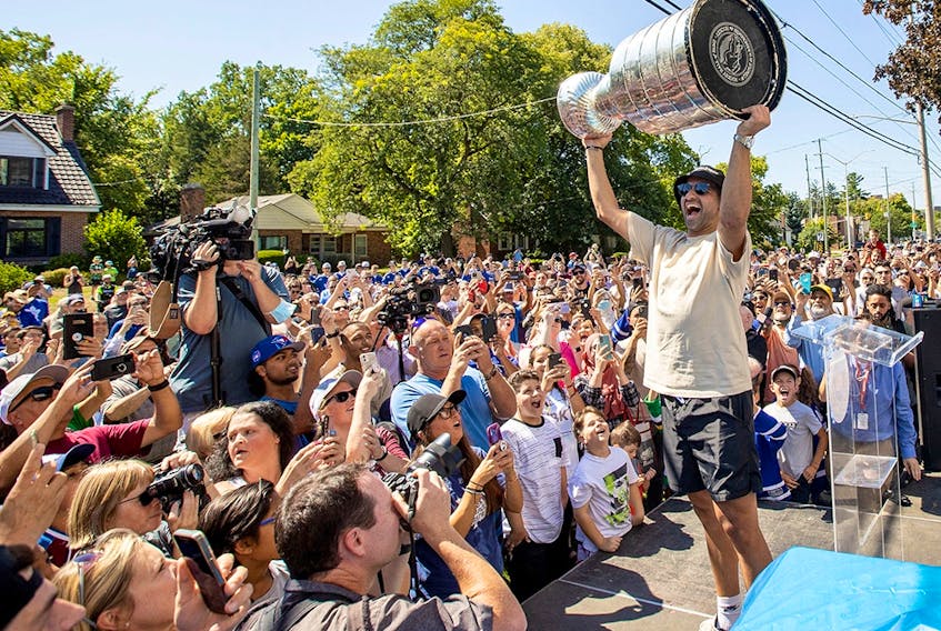 Nazem Kadri hoists the Stanley Cup in his hometown of London, Ont., on Aug. 27, 2022.