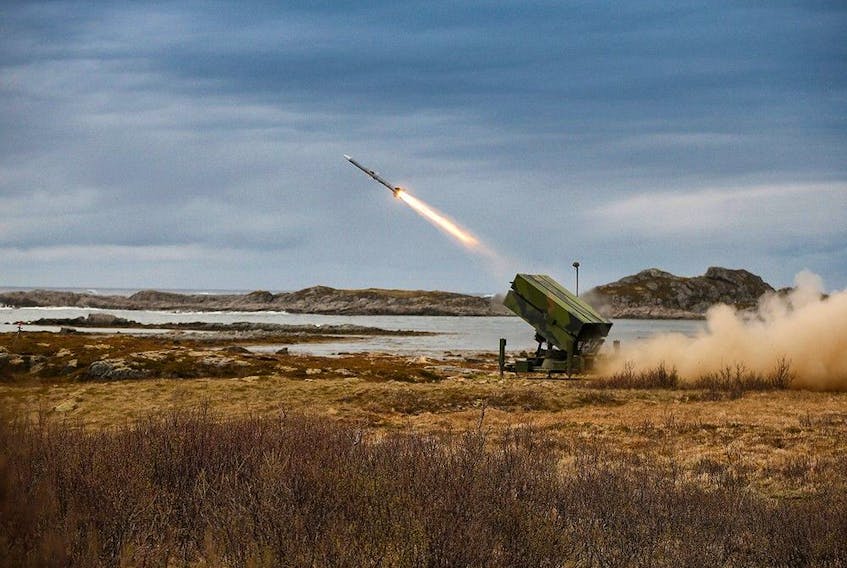 The Liberal government is spending more than $400 million to buy an air-defence system for Ukraine.